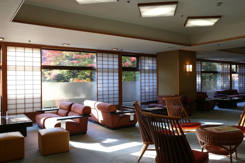 로비 좌석 공간