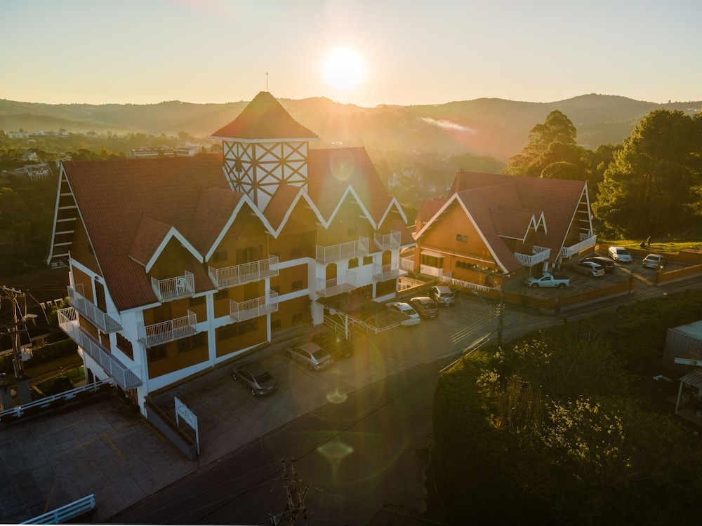 숙박 시설 정면