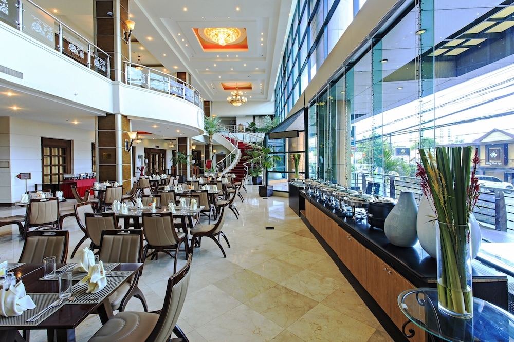 뷔페 아침 식사