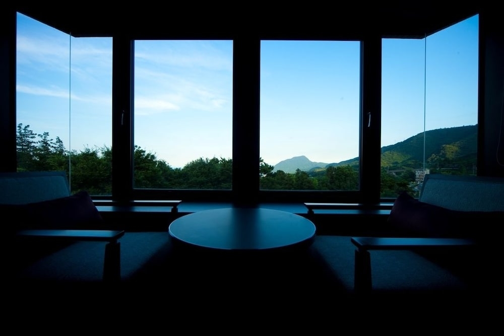 객실 내 비즈니스 센터