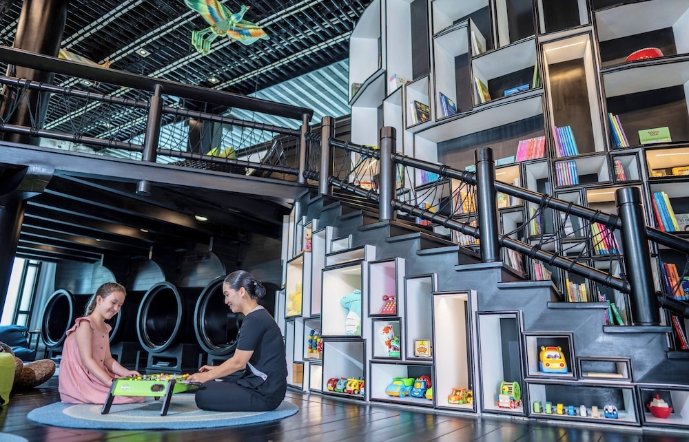 어린이 놀이 공간 - 실내