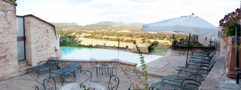 숙박 시설 구내