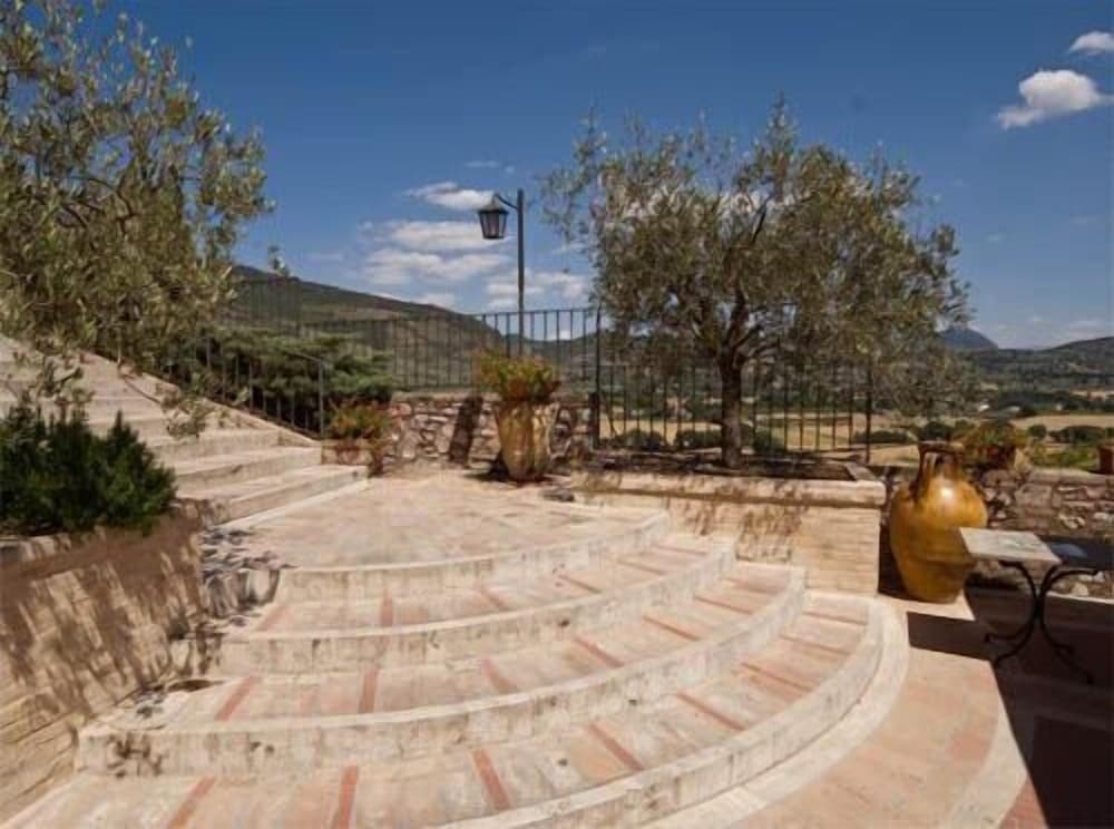 숙박 시설 구내