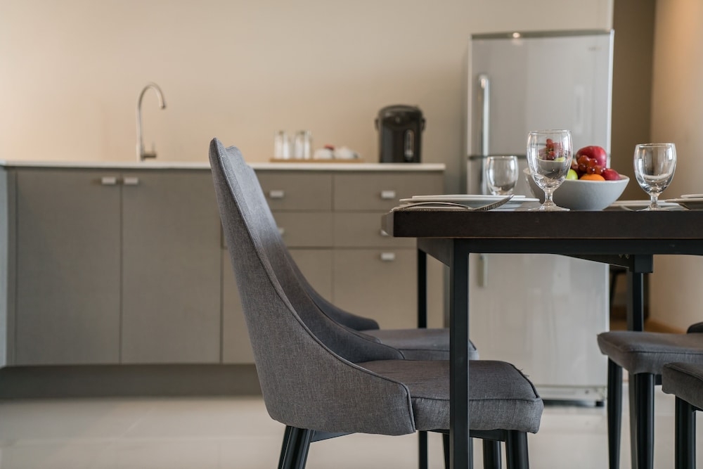 객실 내 식사 공간