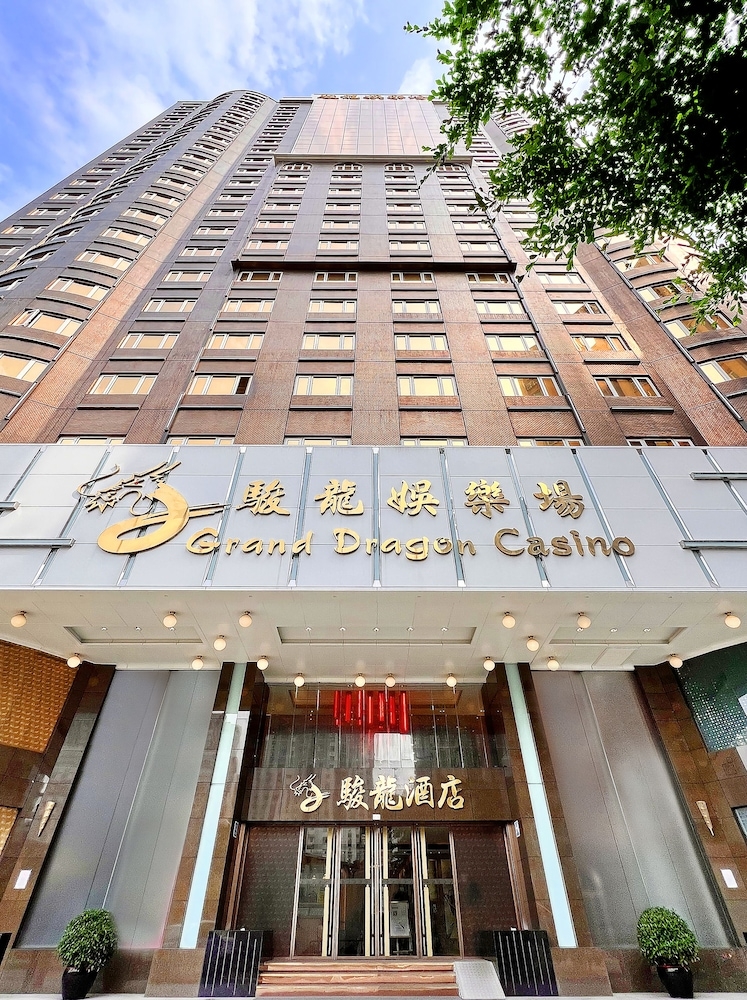 숙박 시설 입구