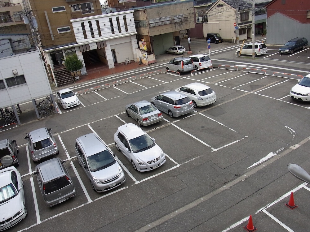 숙박 시설 내 편의 시설/서비스