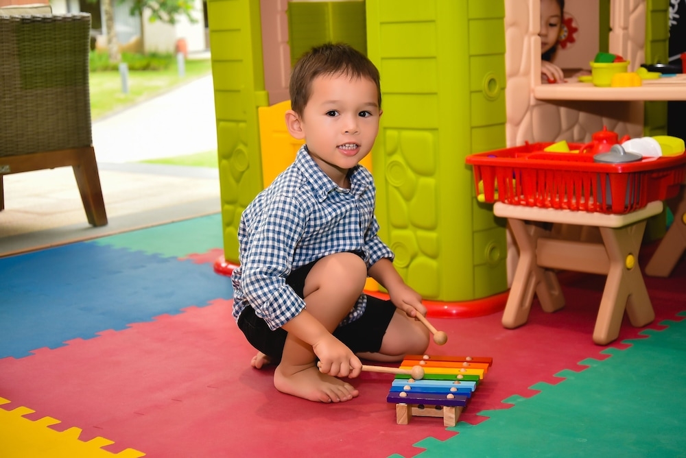 어린이 놀이 공간 - 실내