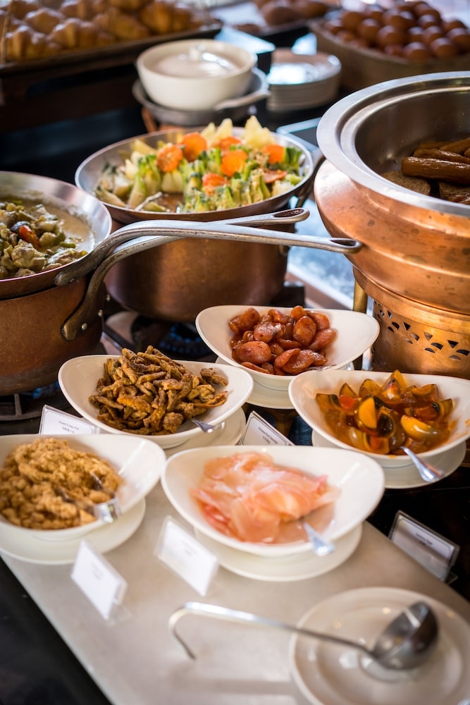 뷔페 아침 식사