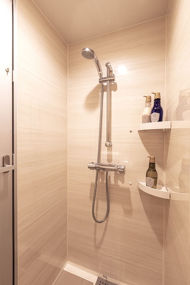 욕실 샤워