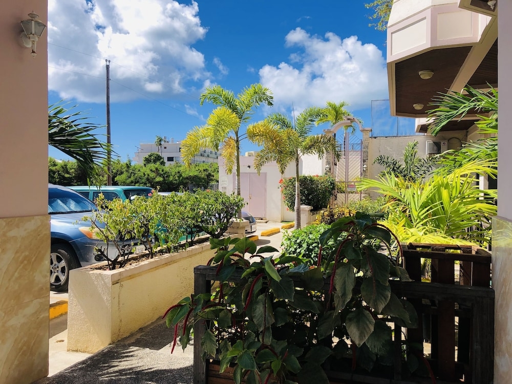 숙박 시설 정면