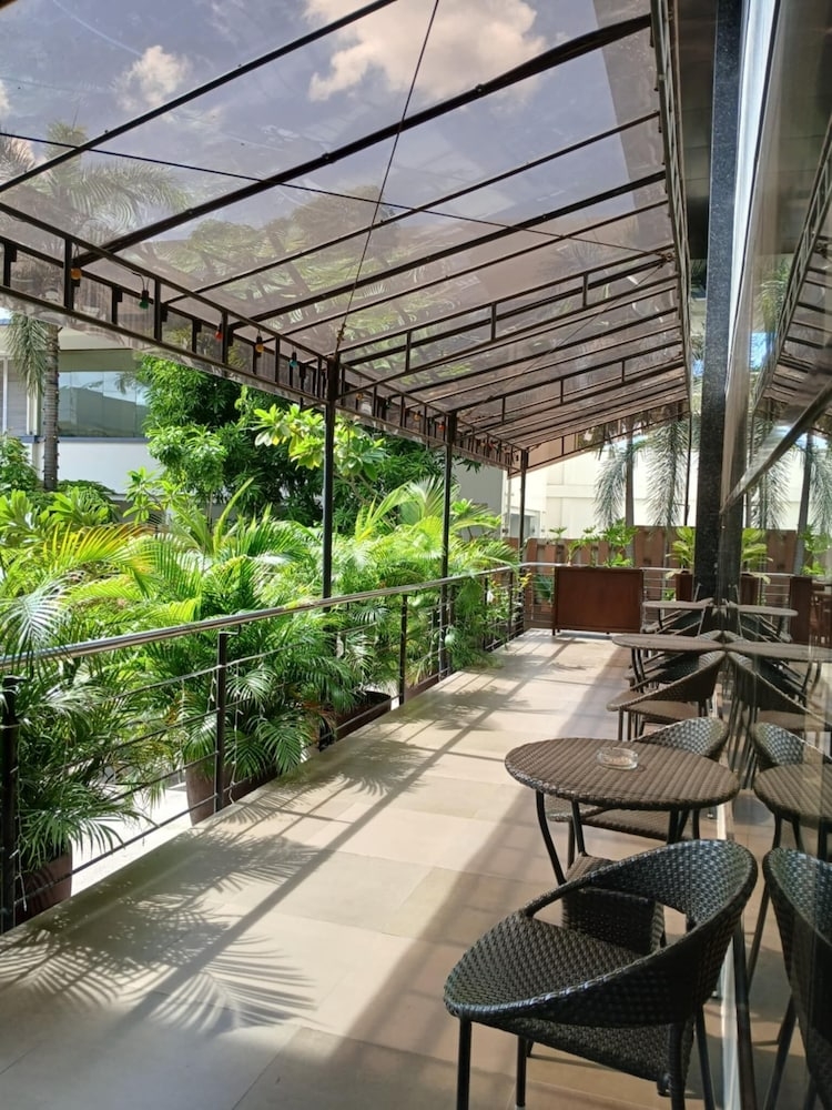 숙박 시설 정면