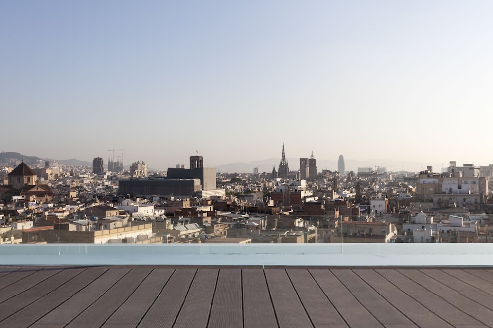 숙박 시설의 전망