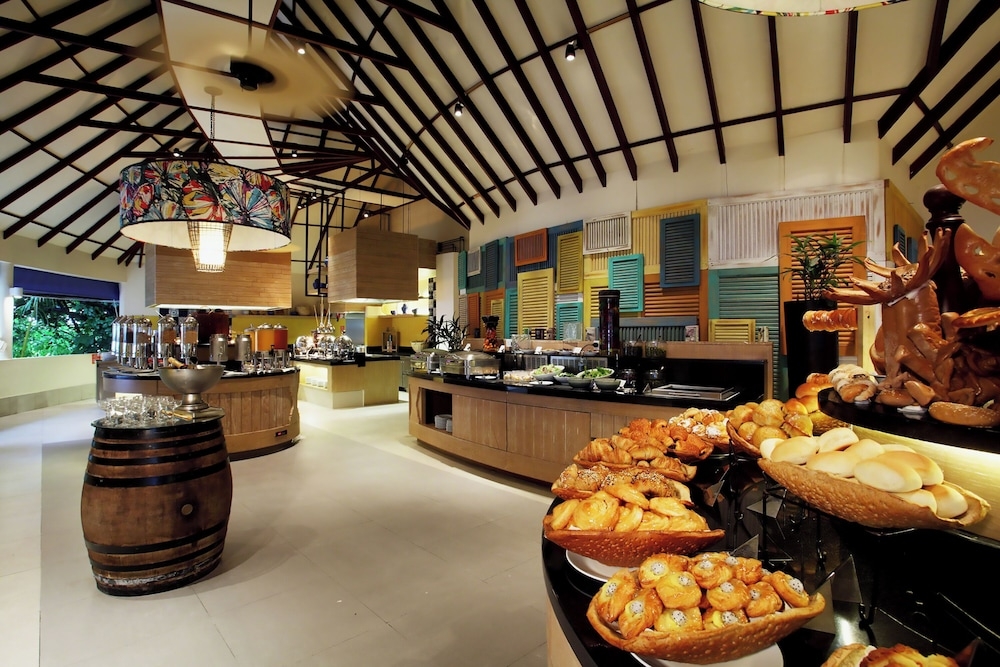 뷔페 아침 식사