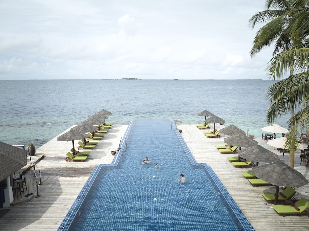 실내/야외 수영장