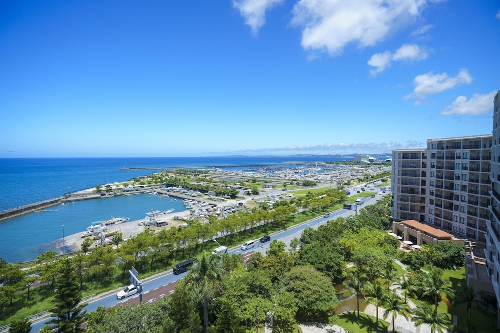 숙박 시설 정면