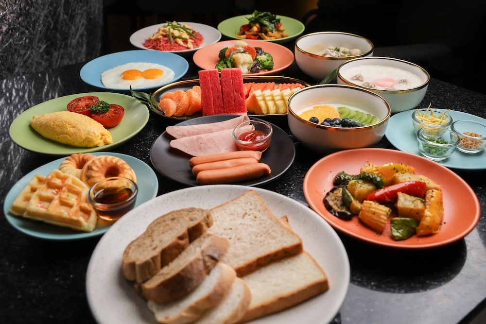 뷔페 아침 식사