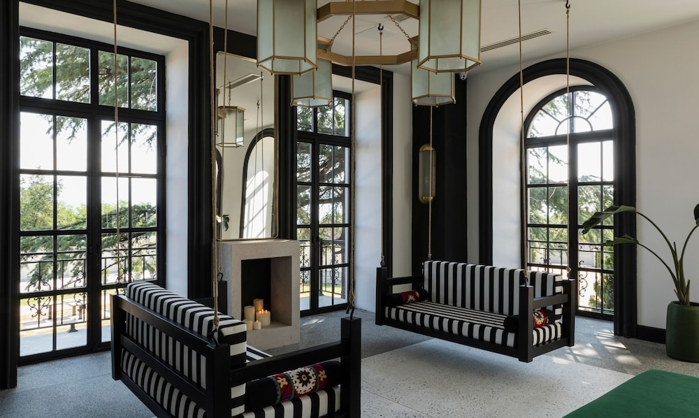 로비 좌석 공간