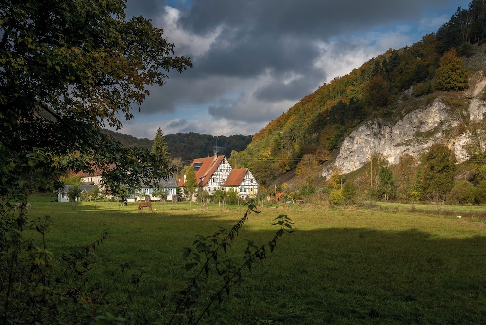 숙박 시설에서 보는 주변 전망