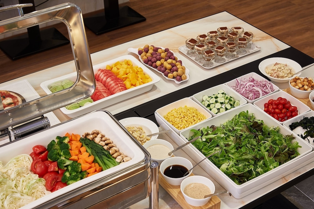 뷔페 아침 식사