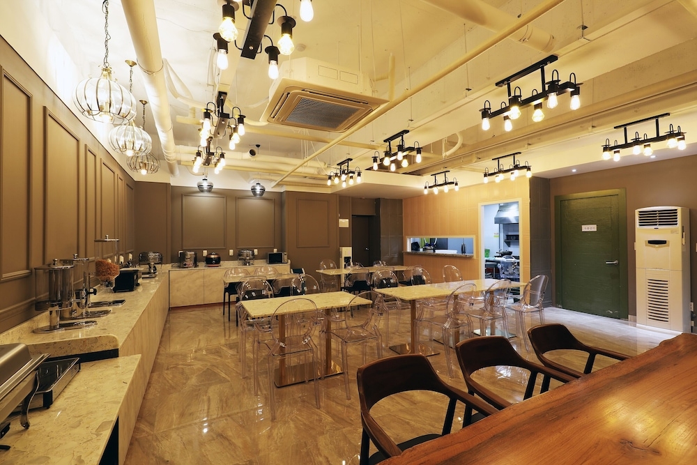 아침 식사 공간