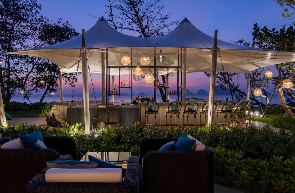 바(숙박 시설 내)