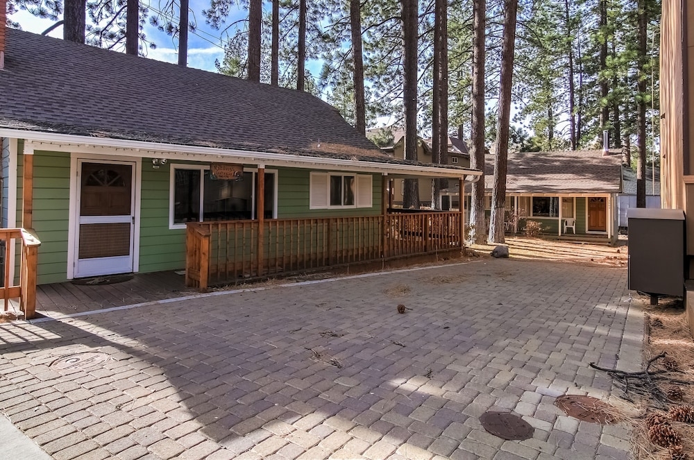 숙박 시설 구내