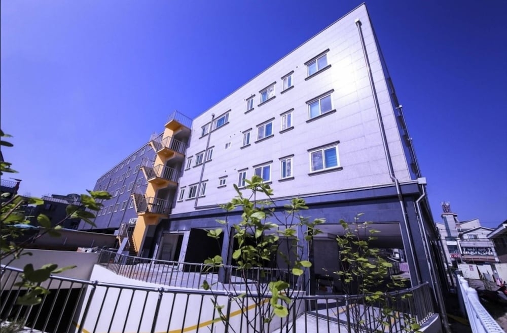 숙박 시설 정면