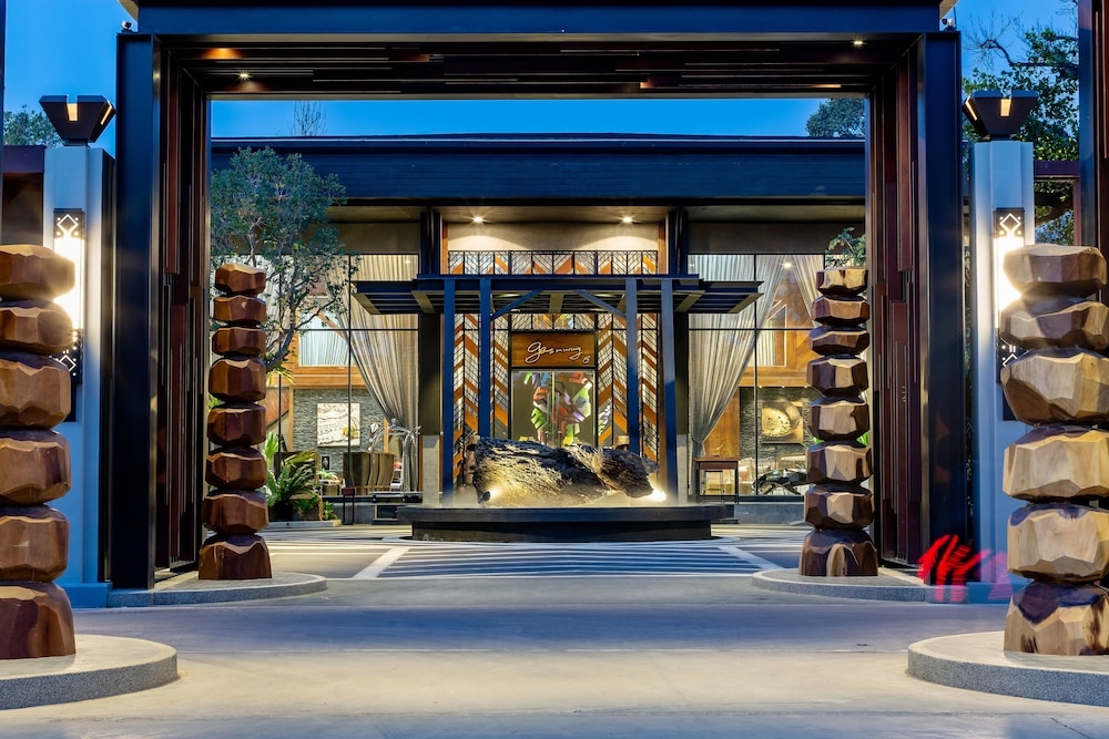 숙박 시설 입구