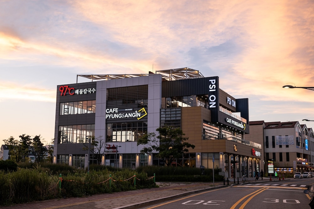 숙박 시설에서 보는 주변 전망