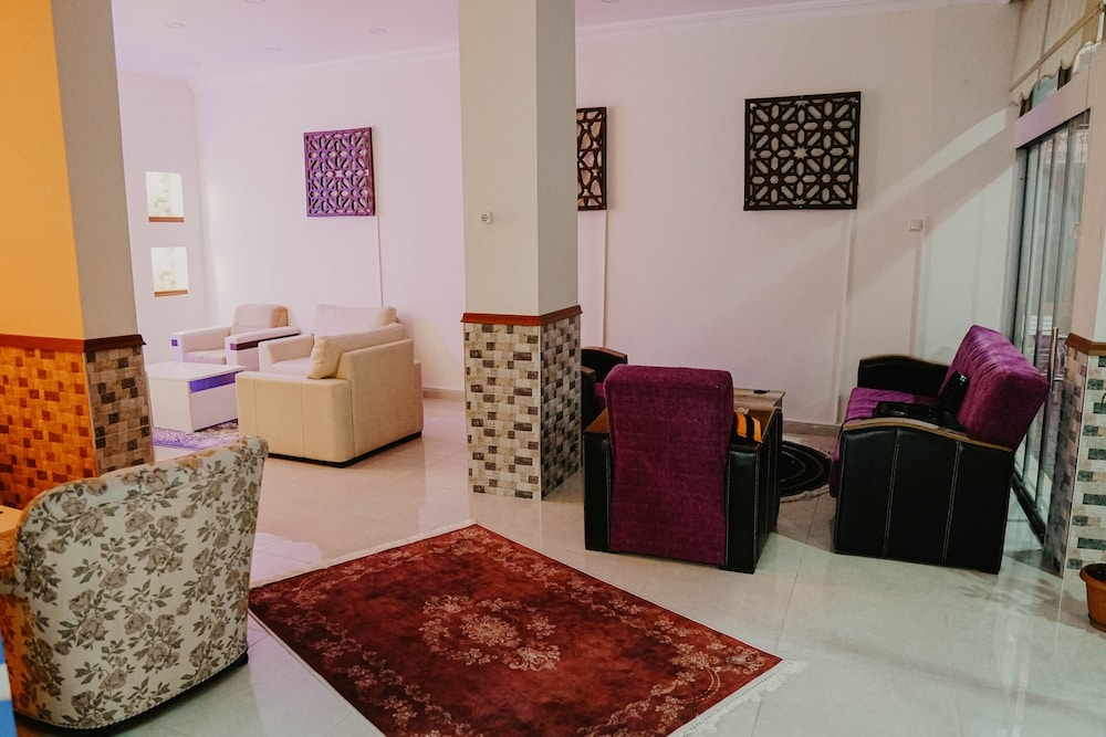 로비 좌석 공간