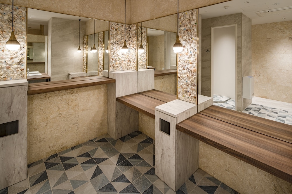 숙박 시설 내 편의 시설/서비스