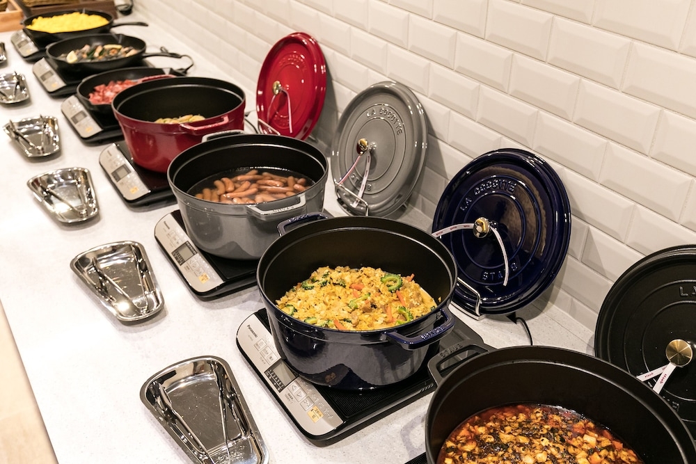 뷔페 아침 식사