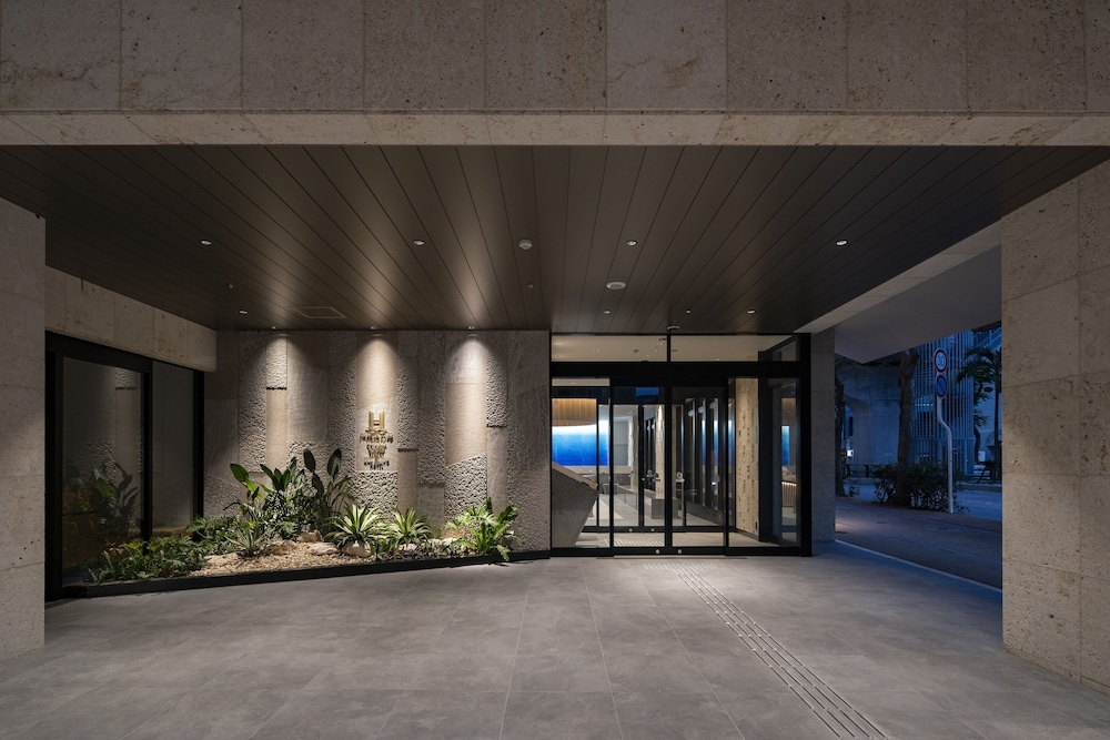 숙박 시설 정면