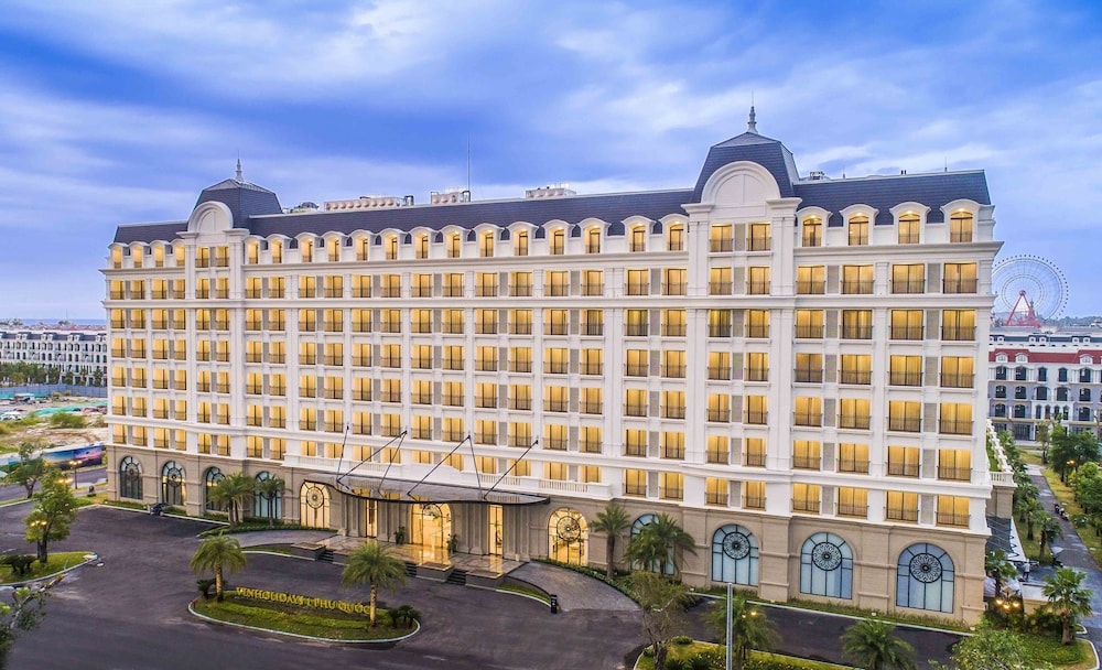 숙박 시설 정면