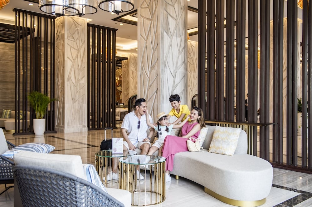 로비 좌석 공간