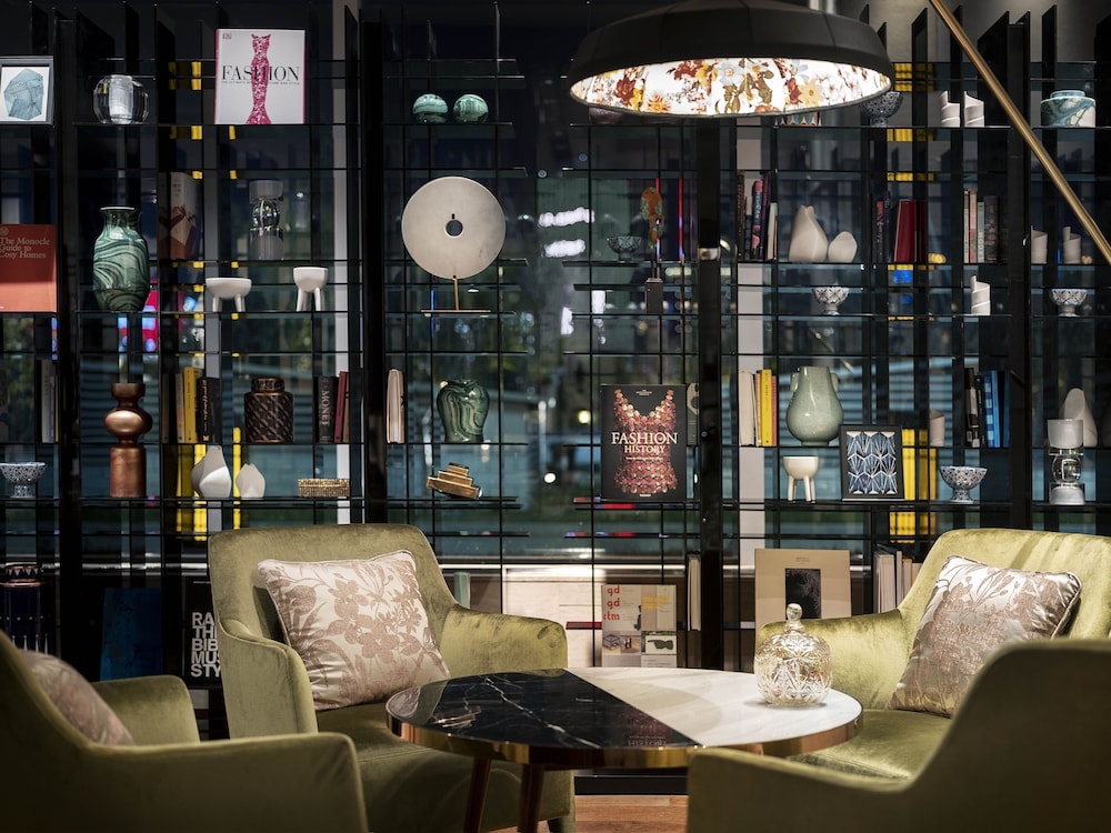 로비 좌석 공간