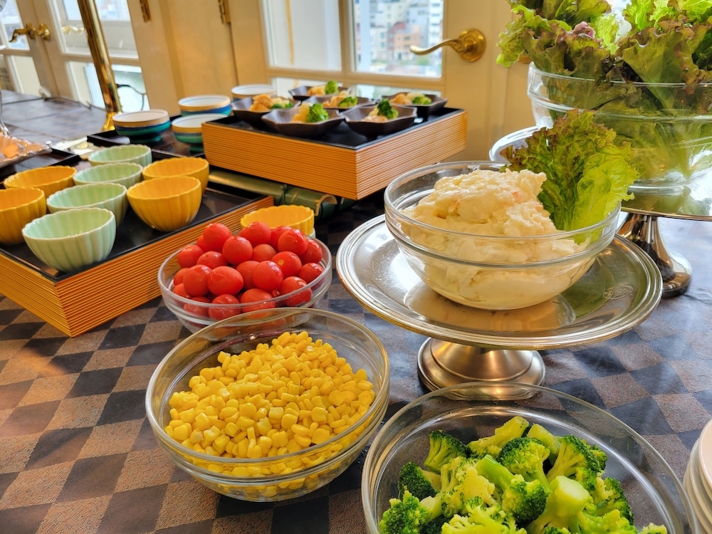 뷔페 아침 식사