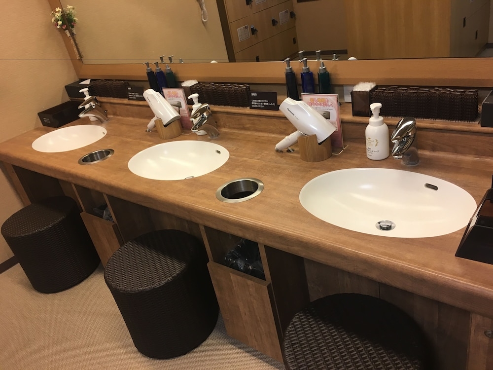 숙박 시설 내 편의 시설/서비스