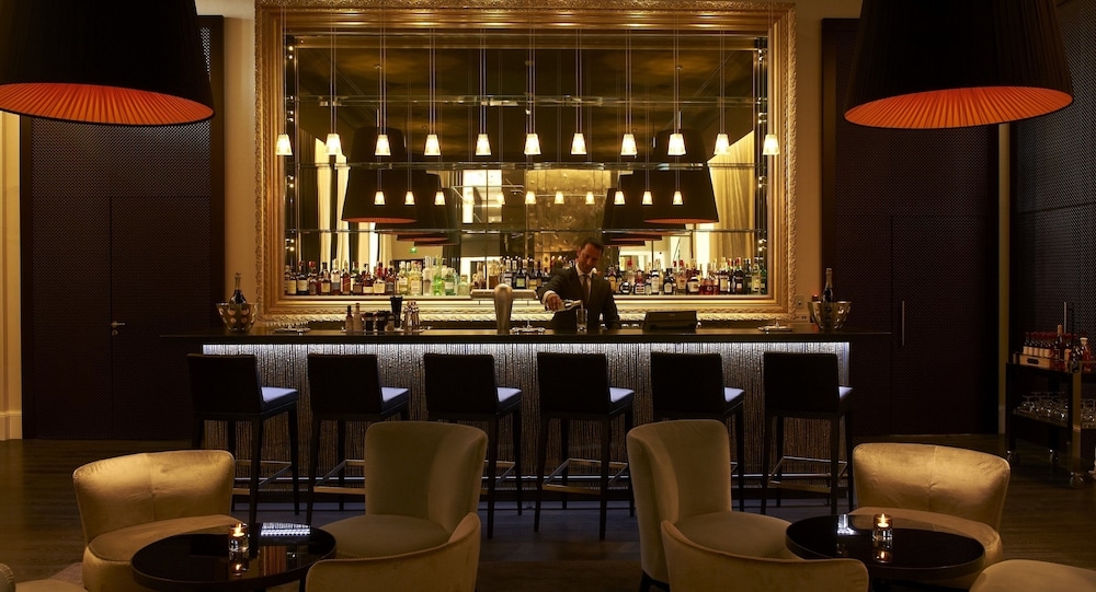 바(숙박 시설 내)