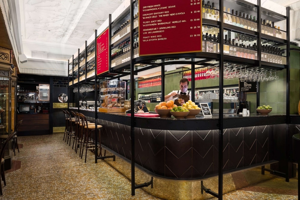 바(숙박 시설 내)