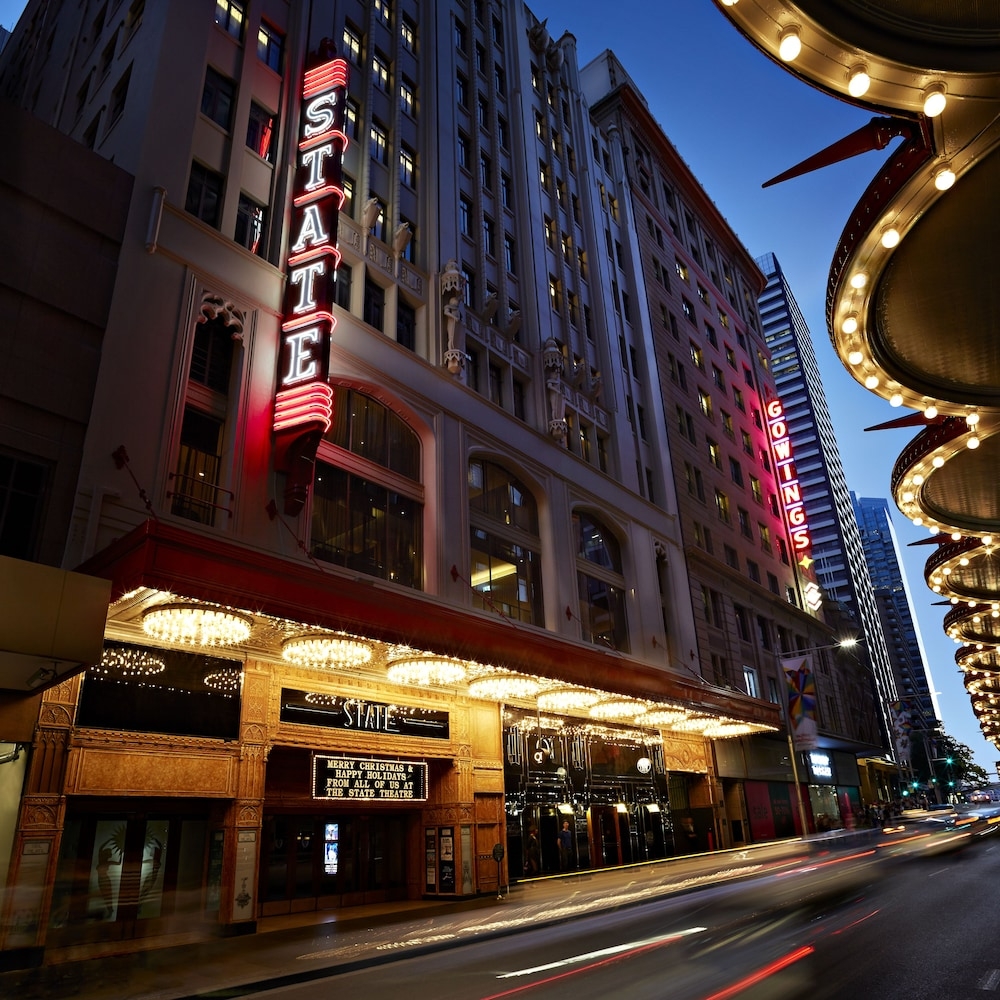 숙박 시설 입구