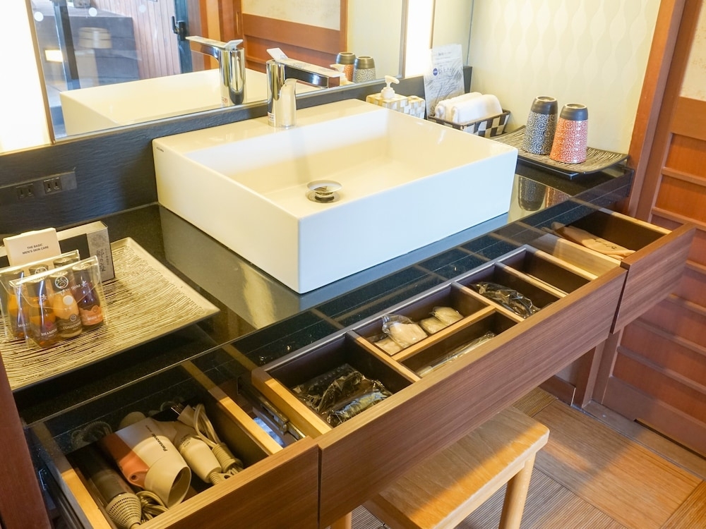 객실 내 편의 시설/서비스