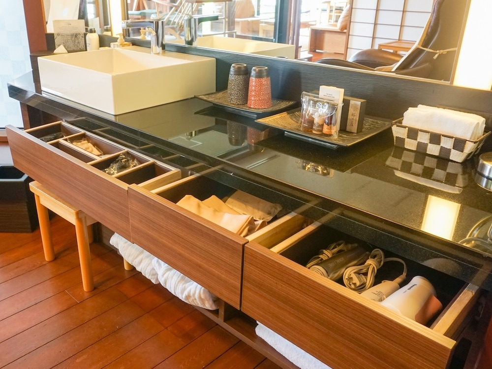 객실 내 편의 시설/서비스