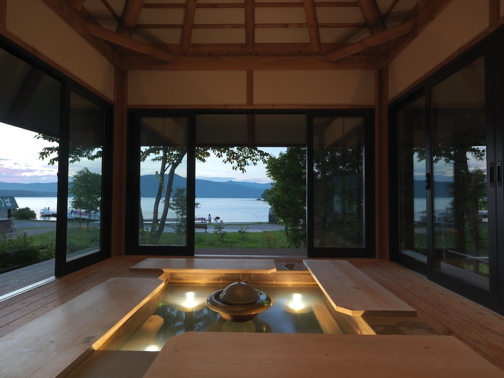 숙박 시설 내 편의 시설/서비스