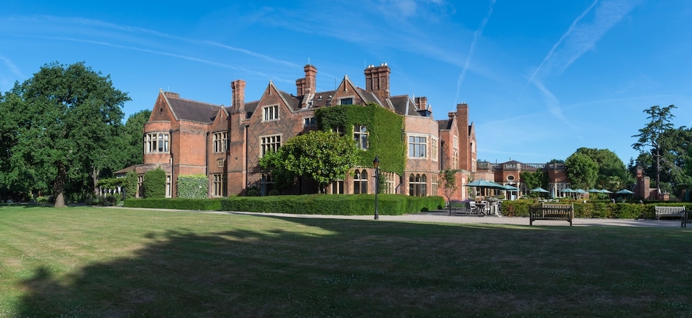 숙박 시설 정면