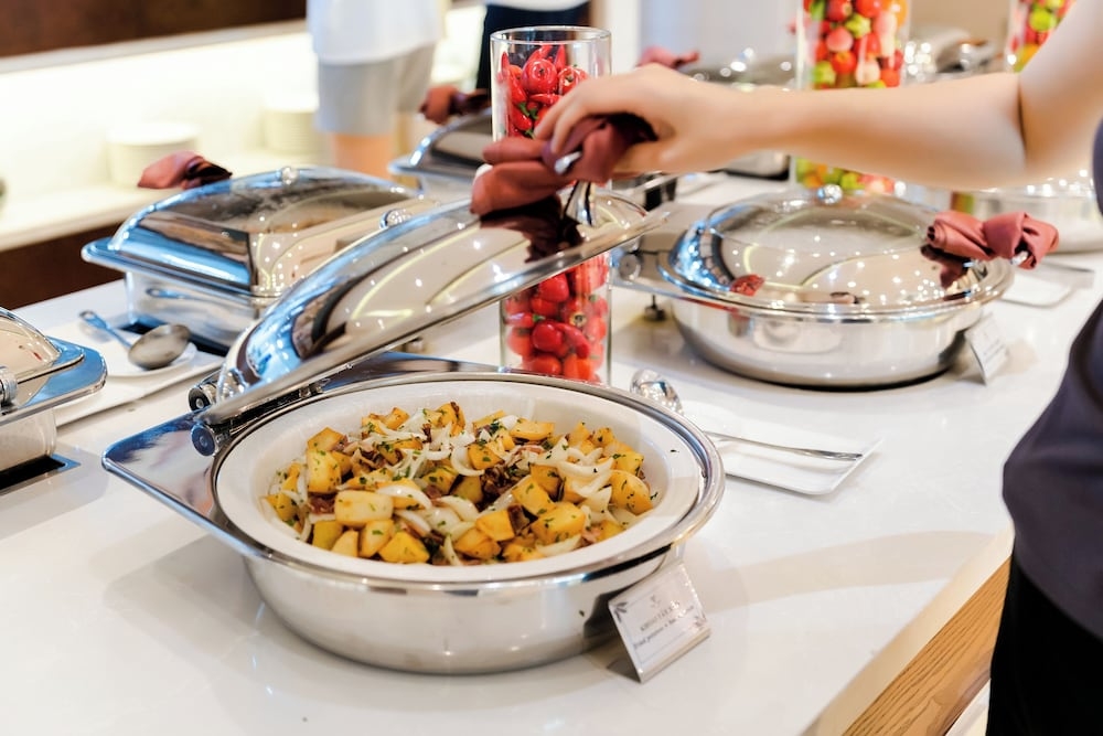 뷔페 아침 식사