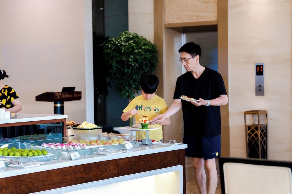 뷔페 아침 식사