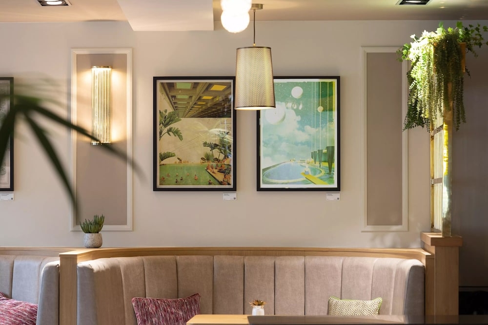 로비 좌석 공간