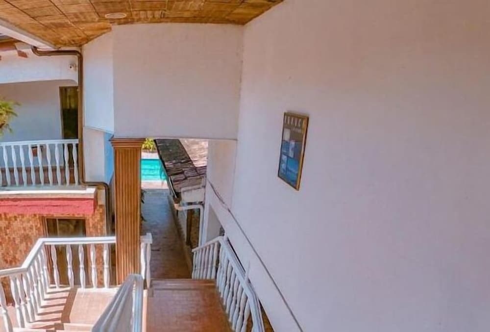 숙박 시설 구내