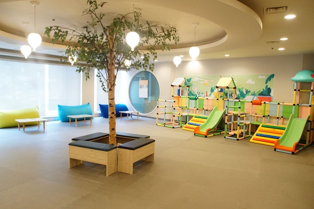 어린이 놀이 공간 - 실내